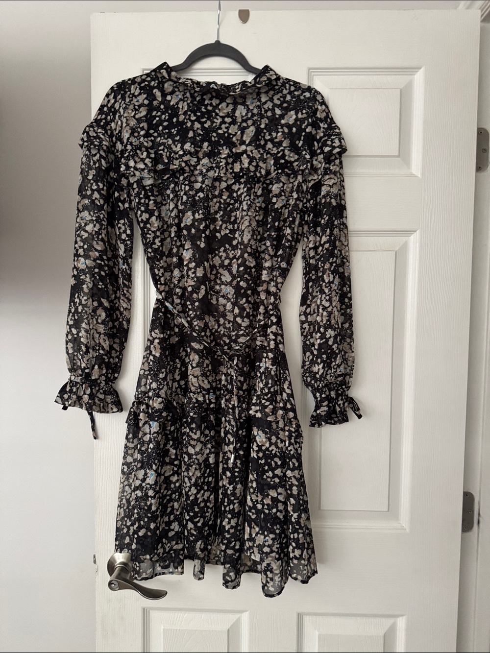 BOSS Black Abstract Splatter Blouse with Cream & Light Blue Accents  size6